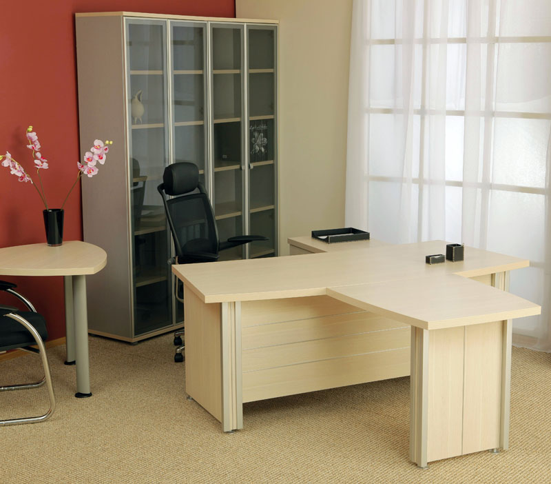 Офисная мебель для кабинета серии vasanta вариант 3