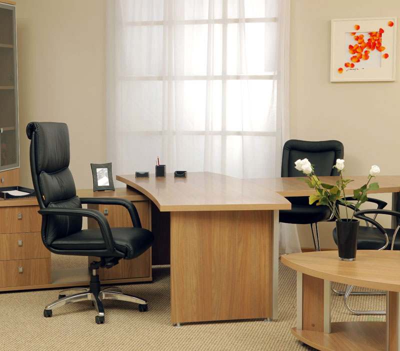 Офисная мебель для кабинета серии vasanta вариант 4